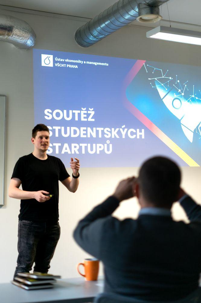 Známe vítěze soutěže studentských startupů 
